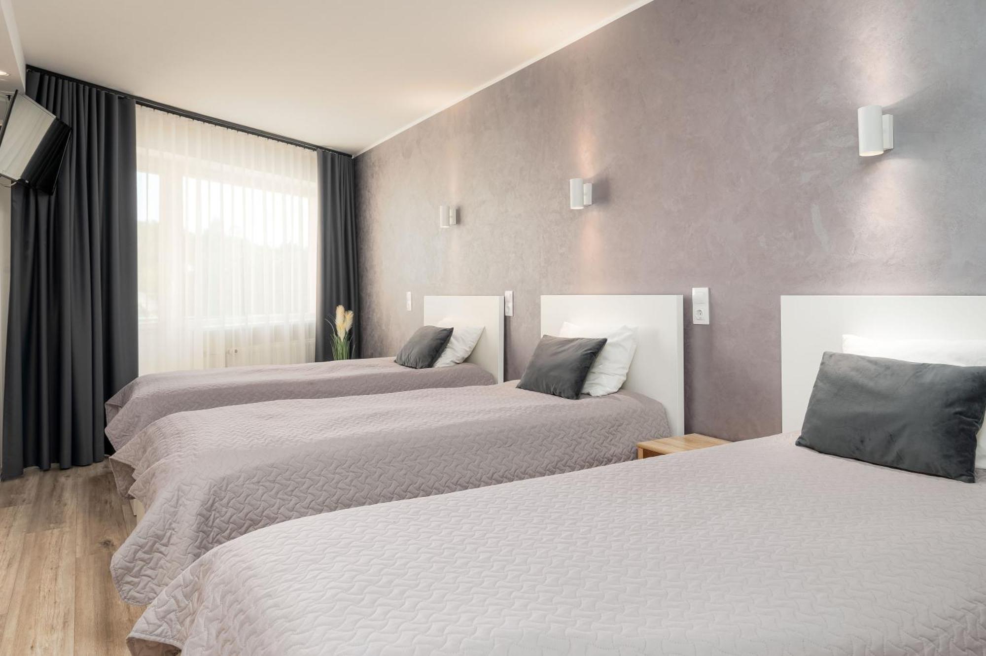 Hotel Vesiroos Hotel Pärnu